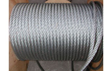  Métre de câble en acier galvanisé conditionné en rouleau SN° 678 