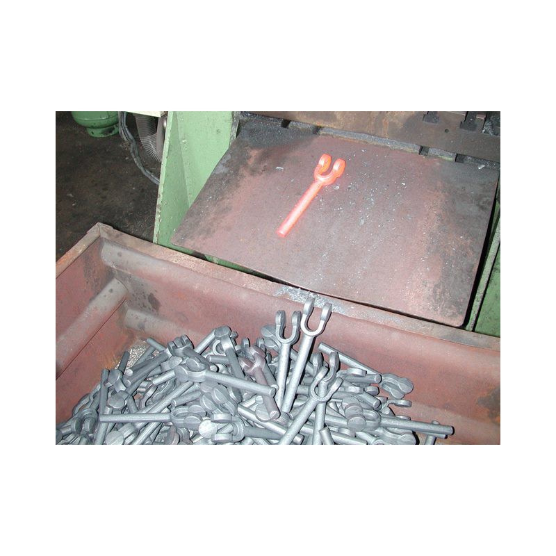 Chape femelle brute diamètre 24 SN°302